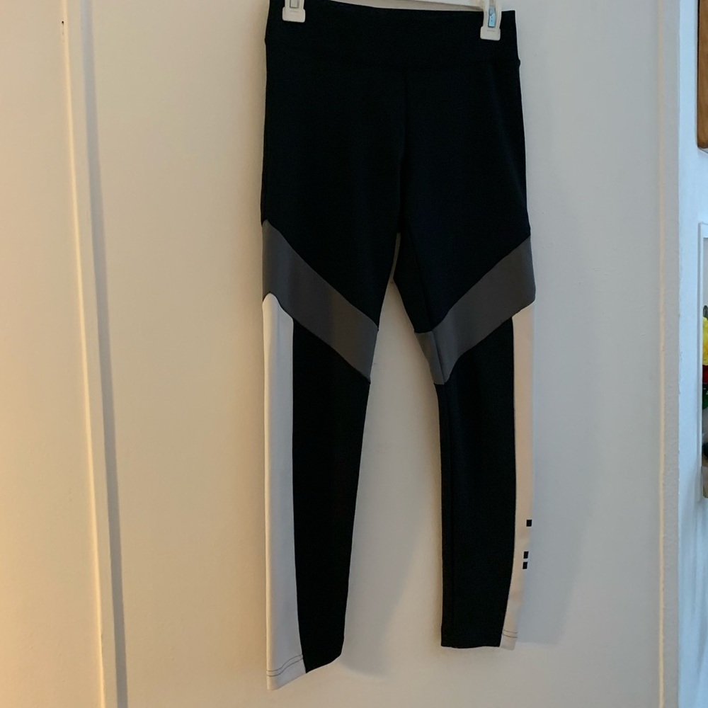 Adidas leggings